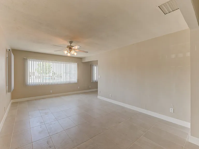 402 Ilmenite Way — Photo 4