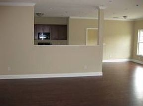 3rd image of 2101 Falling Leaf Dr