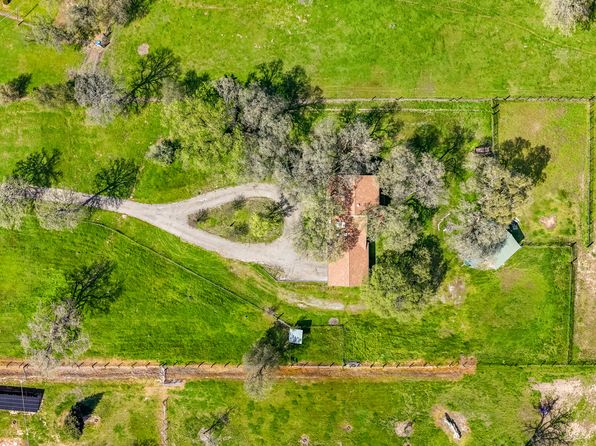 10257 Swede Creek Rd, Palo Cedro, CA 96073