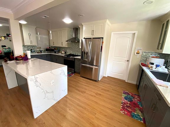 4th image of 1178 Lynn Way