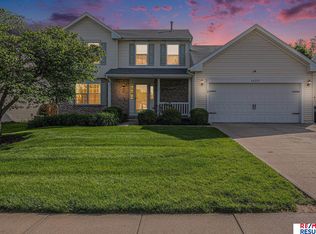 14717 Sprague St, Omaha, NE 68116