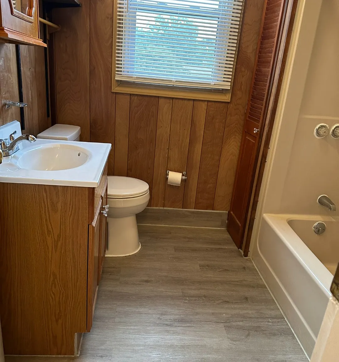 2 bed, 880 sqft, $1,350 — Photo 3