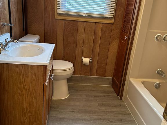 3rd image of 3056 Bellemont Mount Hermon Rd
