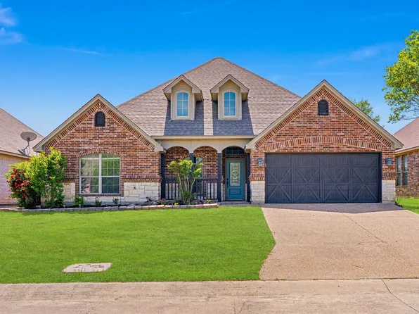 390 Spyglass Dr, Aledo, TX 76008