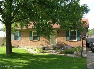 101 Glissade Dr, Fairdale, KY 40118