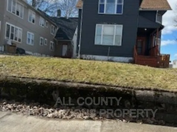 778 Yale St, Akron, OH 44311