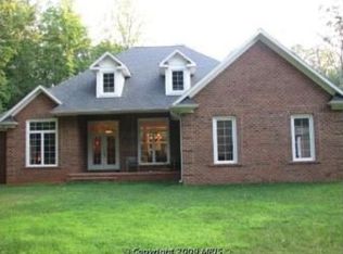 8422 Locust Bend Ct, Locust Grove, VA 22508