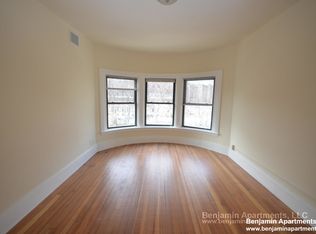 1463 Beacon St APT 42, Brookline, MA 02446