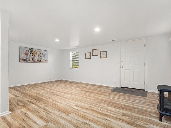 4th image of 541 Cactus St