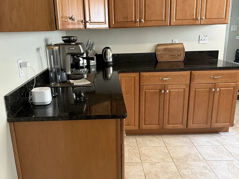 25 Chipman St #1 — Photo 5