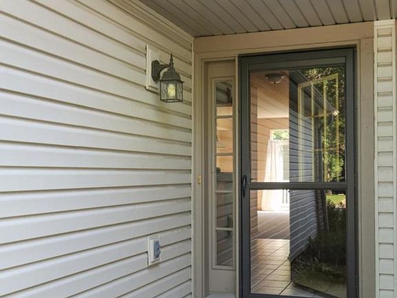 2nd image of 11603 Kennelly Cir