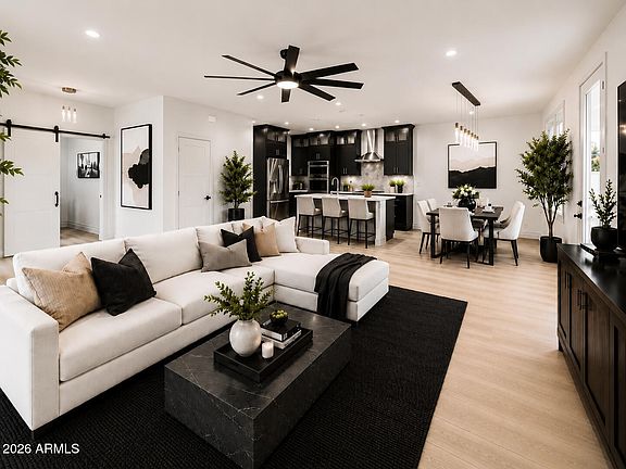 3rd image of 48403 N 27TH Avenue