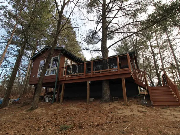 N8609 3rd Lane, Westfield, WI 53964