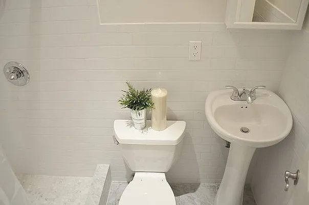 Rented by Voro New York | media 26