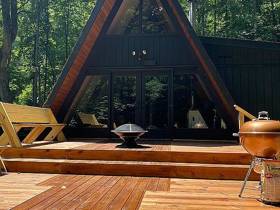 4th image of 113 Chalet Ln