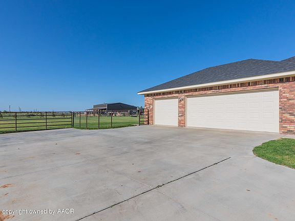 4th image of 7701 Autumn Dr