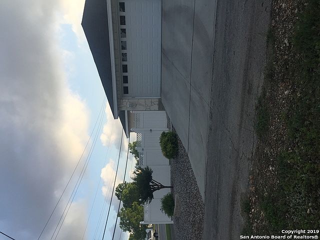 2nd image of 102 Quivira Dr