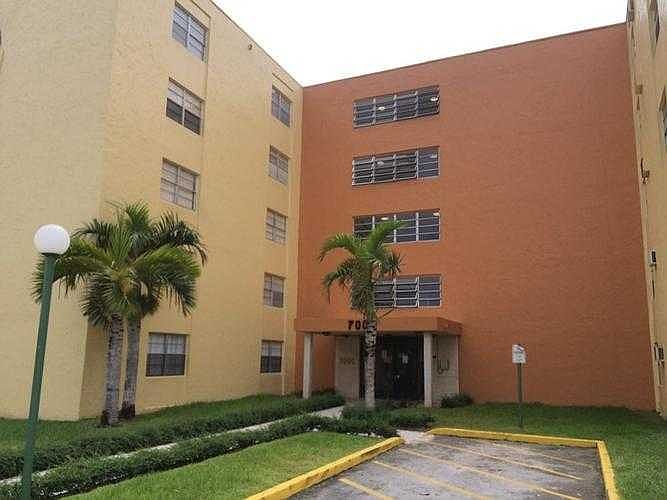Front Right Exterior