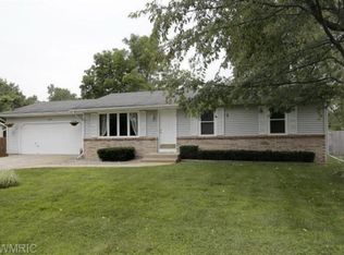 11130 Fayette Ct, Portage, MI 49002