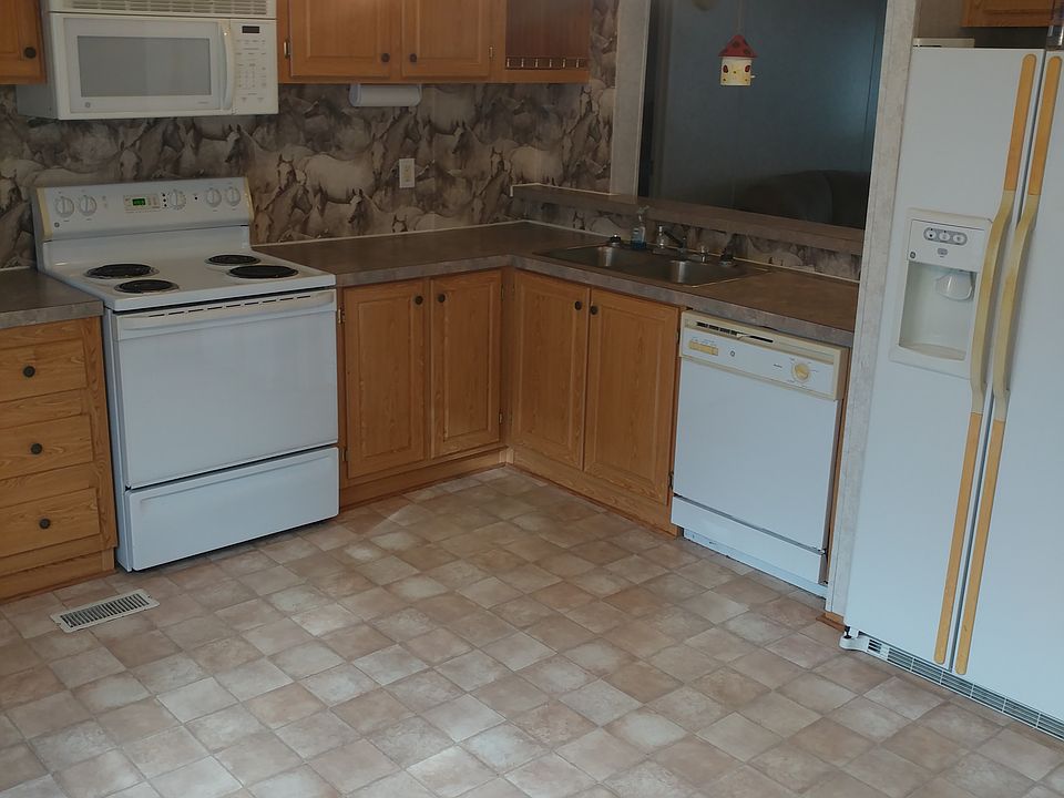 1st image of 5200 Lake Shore Ln Lot 2