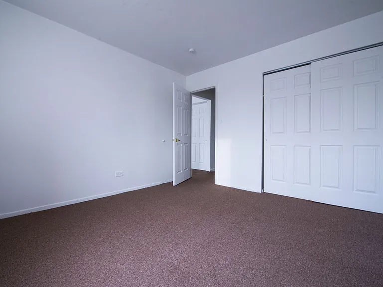 21837 Jeffrey Ave — Photo 9