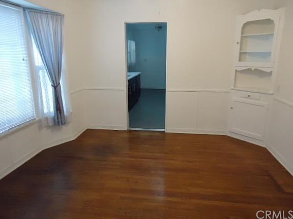 3rd image of 5930 Golden West Ave