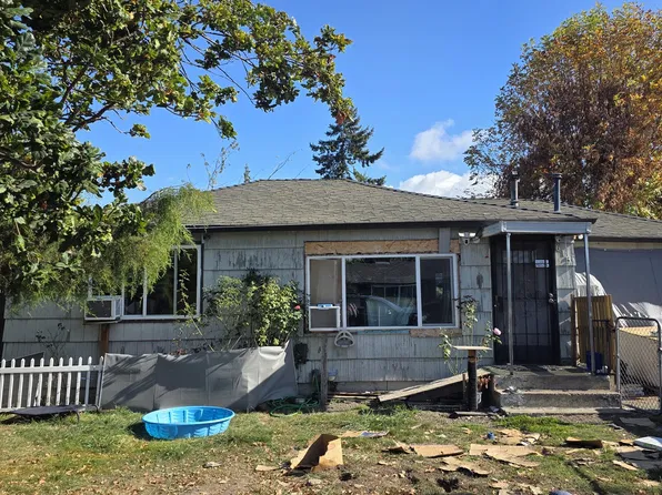 615 33rd St, Springfield, OR 97478