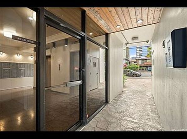 1571 Piikoi St APT 204