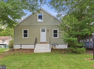 48 Poland St, Ewing, NJ 08638
