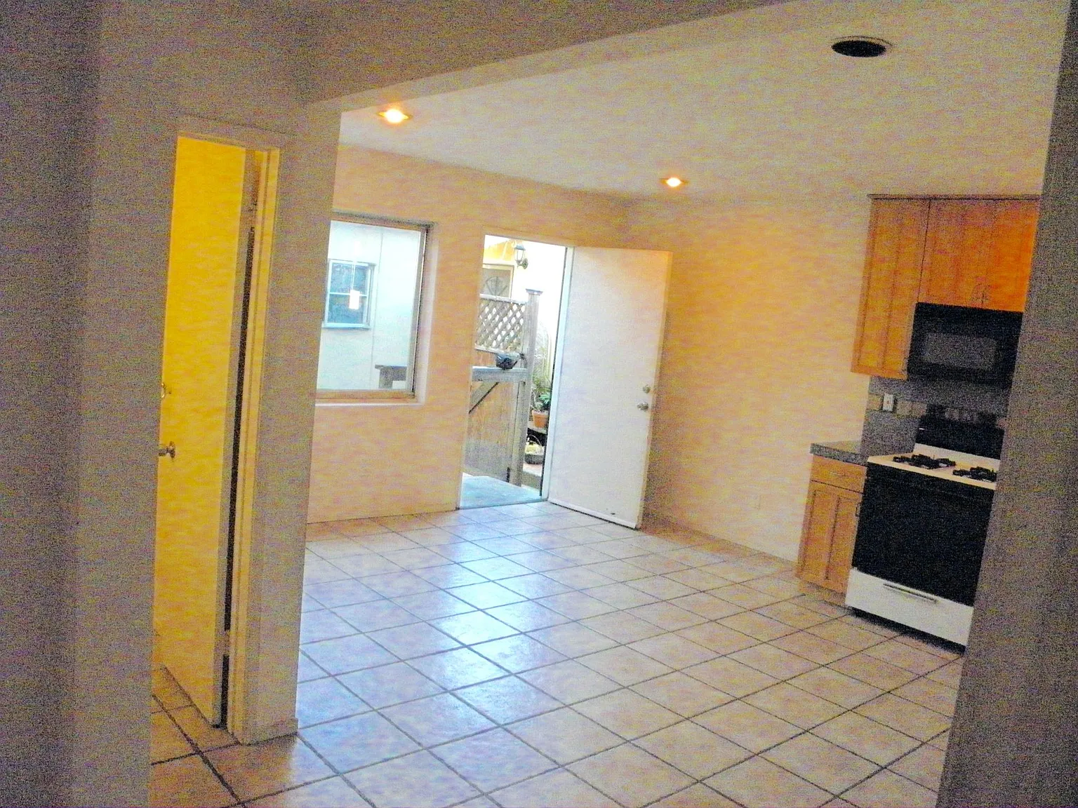 4320 Temecula St — Photo 4