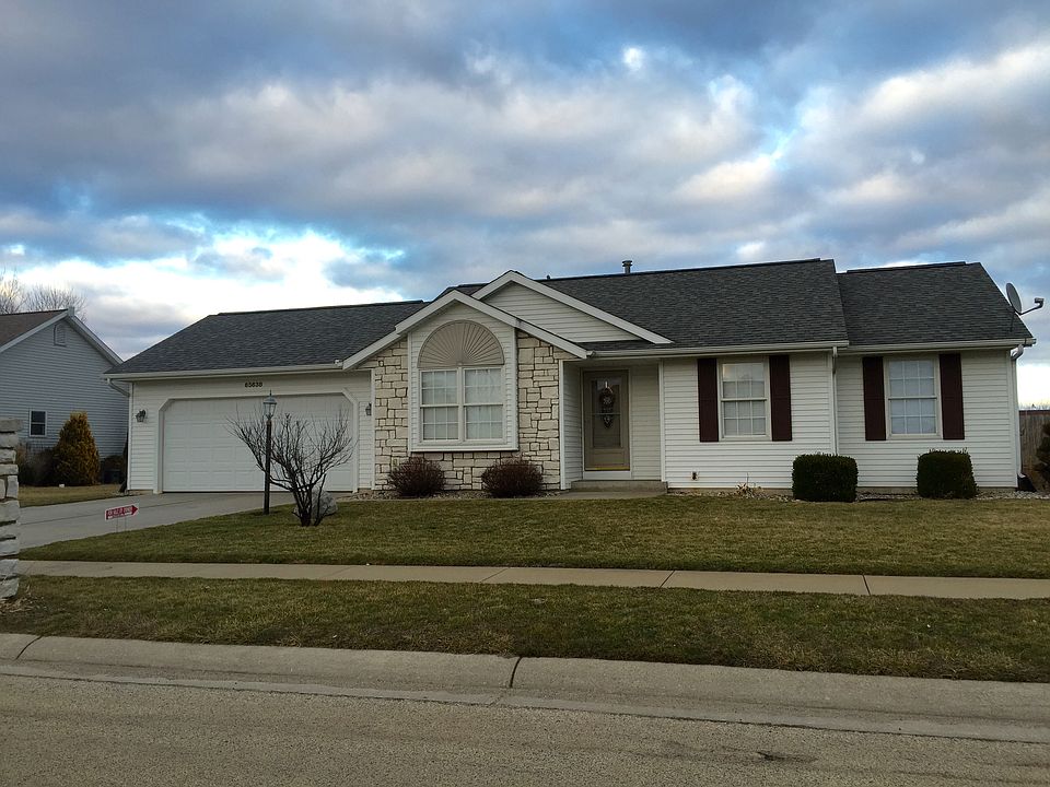 1st image of 65638 Woodbury Dr