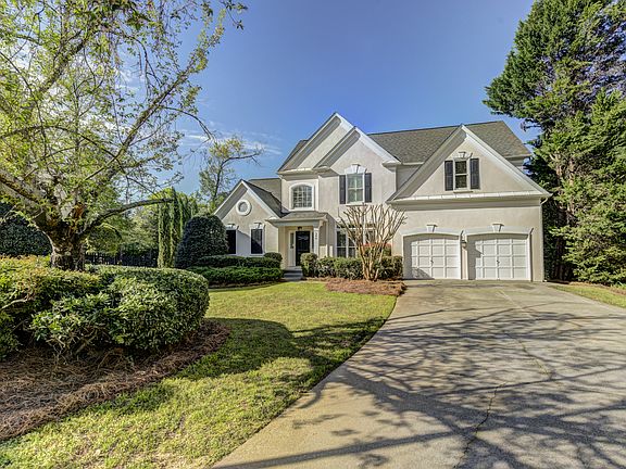 3rd image of 390 Craighead Dr NE