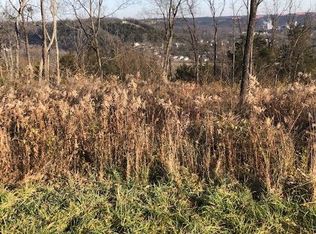 252 Crown Point Dr, Frankfort, KY 40601