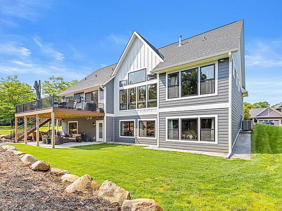 2nd image of 21009 Karoline Ct N