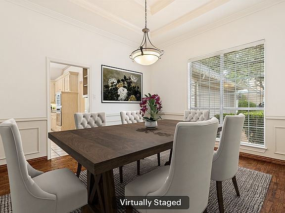 5th image of 1105 Hills Creek Dr