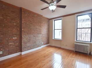 266 W 11th St #4F, New York, NY 10014