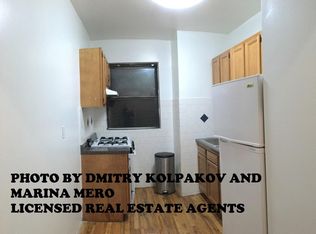 2322 36th St APT 1R, Astoria, NY 11105