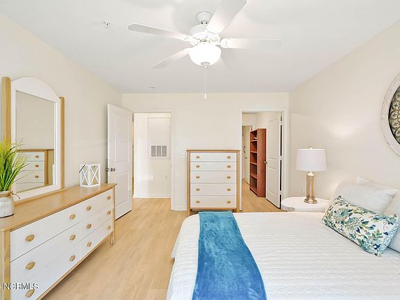 5th image of 618 Condo Club Drive #110