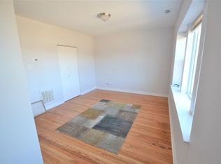5610 N Western Ave, Chicago, IL 60659