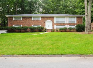 3234 W Anderson Dr, Lithia Springs, GA 30122