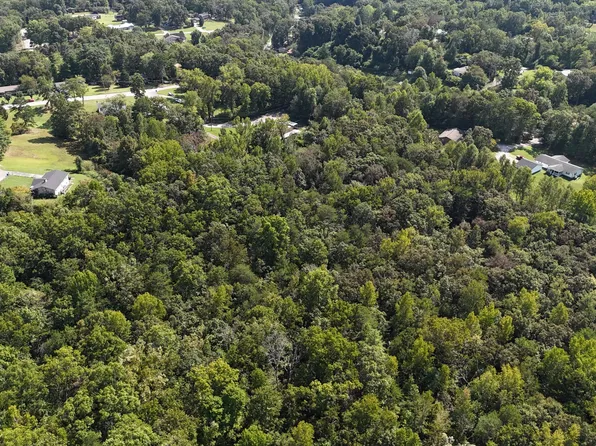 Hall St, Rockwood, TN 37854