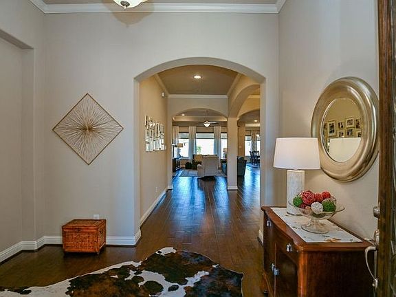4th image of 6115 Meadow Bluff Ct