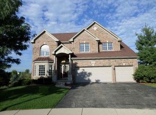 26333 Whispering Woods Ct, Plainfield, IL 60585