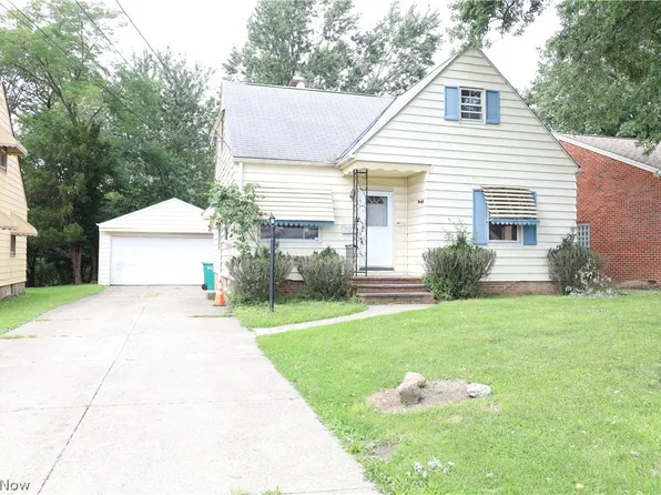 18613 Harlan Dr, Maple Heights, OH 44137