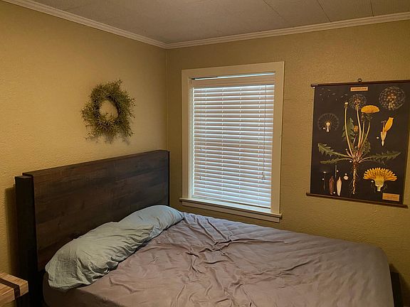 5th image of 1652 N Colson Ave #203
