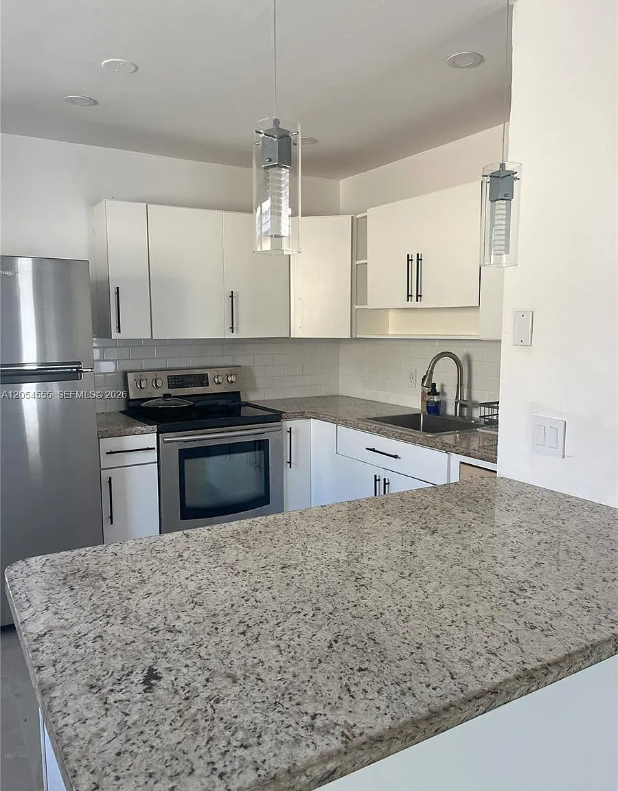 Silver Bluff Gardens — Photo 2
