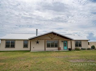 1351 Bull Run Rd, Mertzon, TX 76941