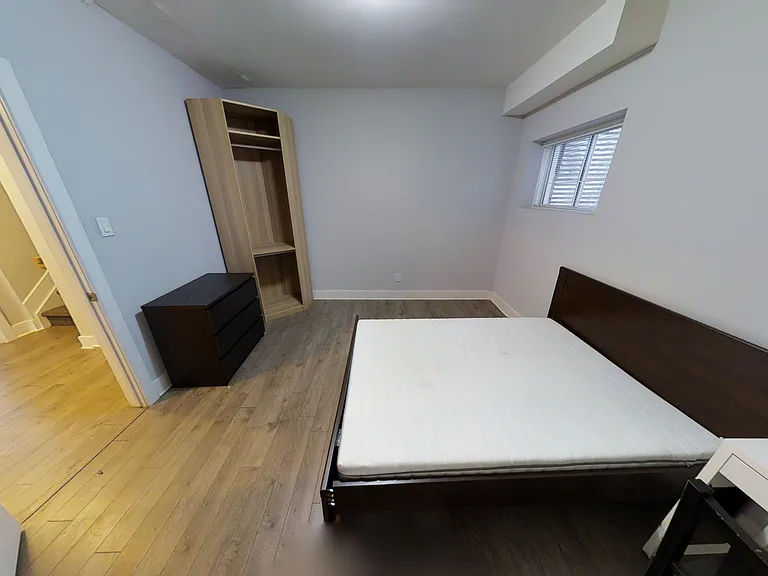 173 Henderson Ave — Photo 22