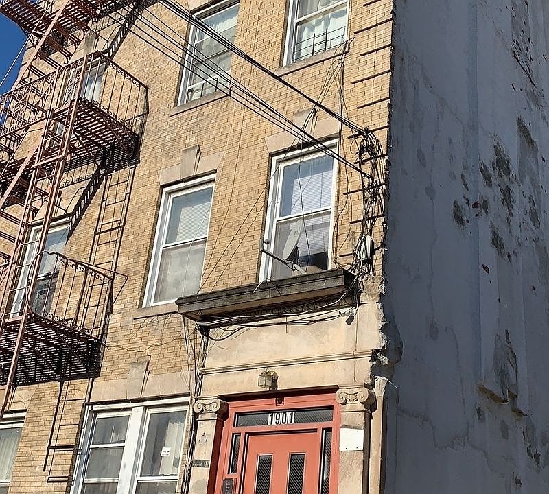 1st image of 1901 Bergen St #6FAM