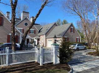 38 Wyndham Close, White Plains, NY 10605